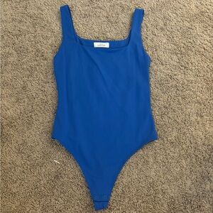 Aritzia Babaton Contour Body Suit